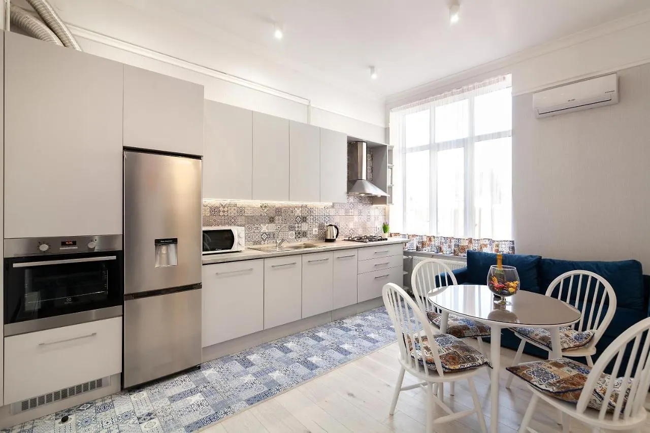 Apartment On Kopernyka Street 5 Lviv Ukraine